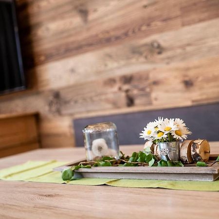 Unterlutaschg-Chalet Appartement Am Hof Slingia エクステリア 写真